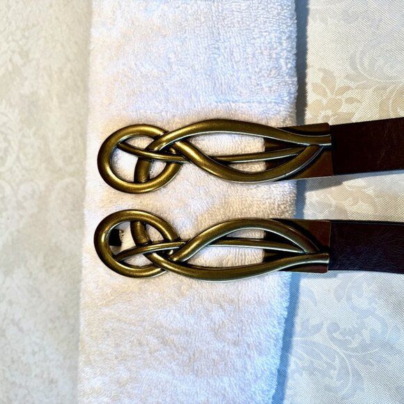 Chico’s Women’s Belt – Brown w/ Antique Gold Musical Note Clasp – RM#77984 - Picture 3 of 12